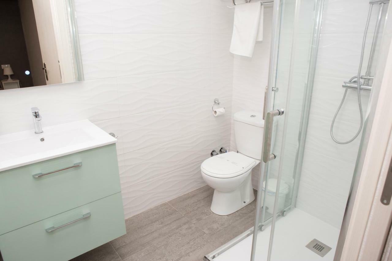 Hostal Kukia Нойя Экстерьер фото
